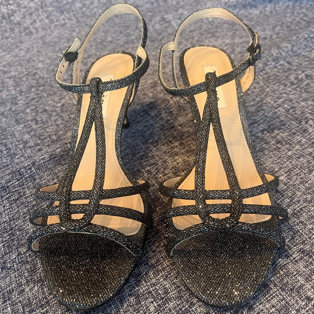 Nina Charece Strappy Women's Sandals. Black Anthracite. Size 8M